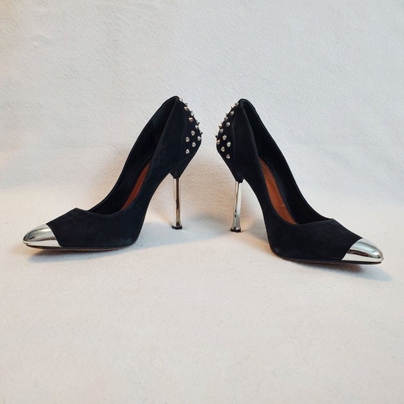 Schutz Black Leather Pointed Toe Slip On Silver Spikes and Stiletto Heel Sz 6.5B - Picture 3 of 8